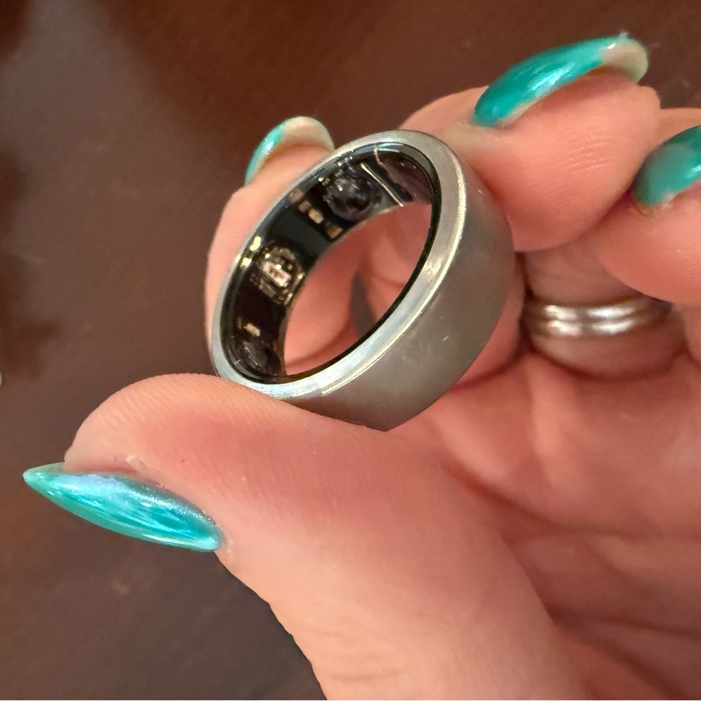 Oura Smart Ring- Size 10 Brushed Titanium